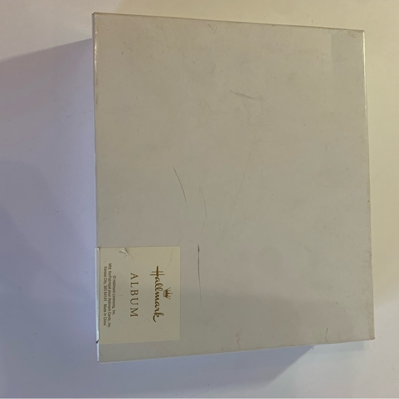 Hallmark Christmas Instant Scrap/Photo Book - Picture 13 of 14